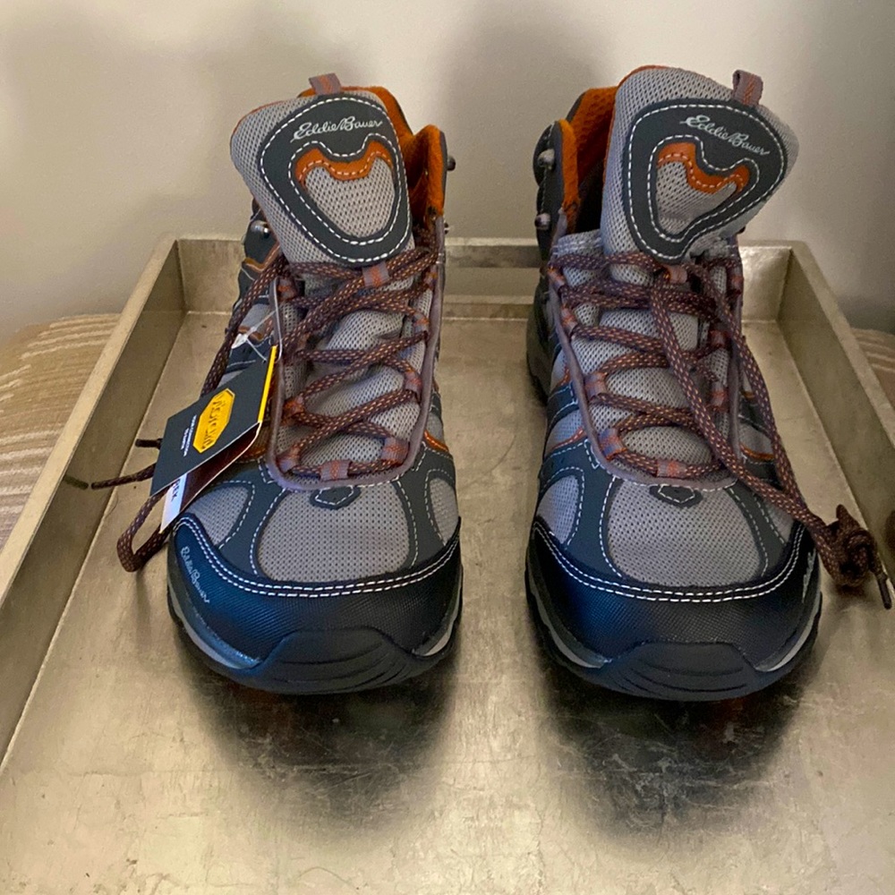 Eddie Bauer Mid Hiking boot